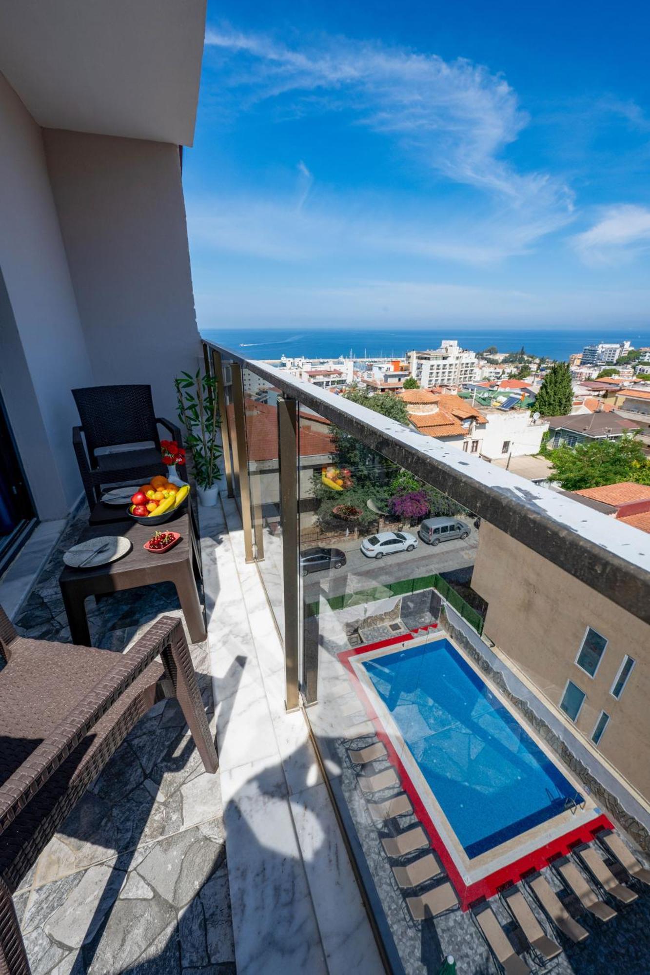Otel Carpediem Gold Kuşadası Exterior photo